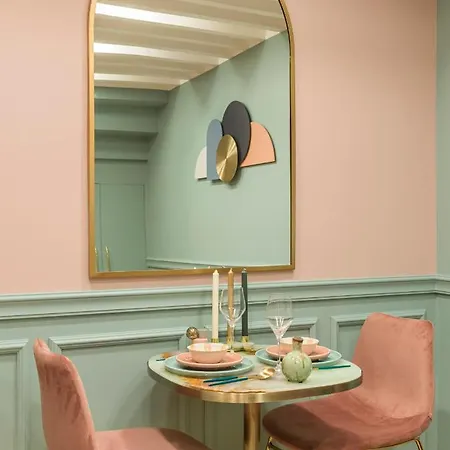 The Candy Saint Germain